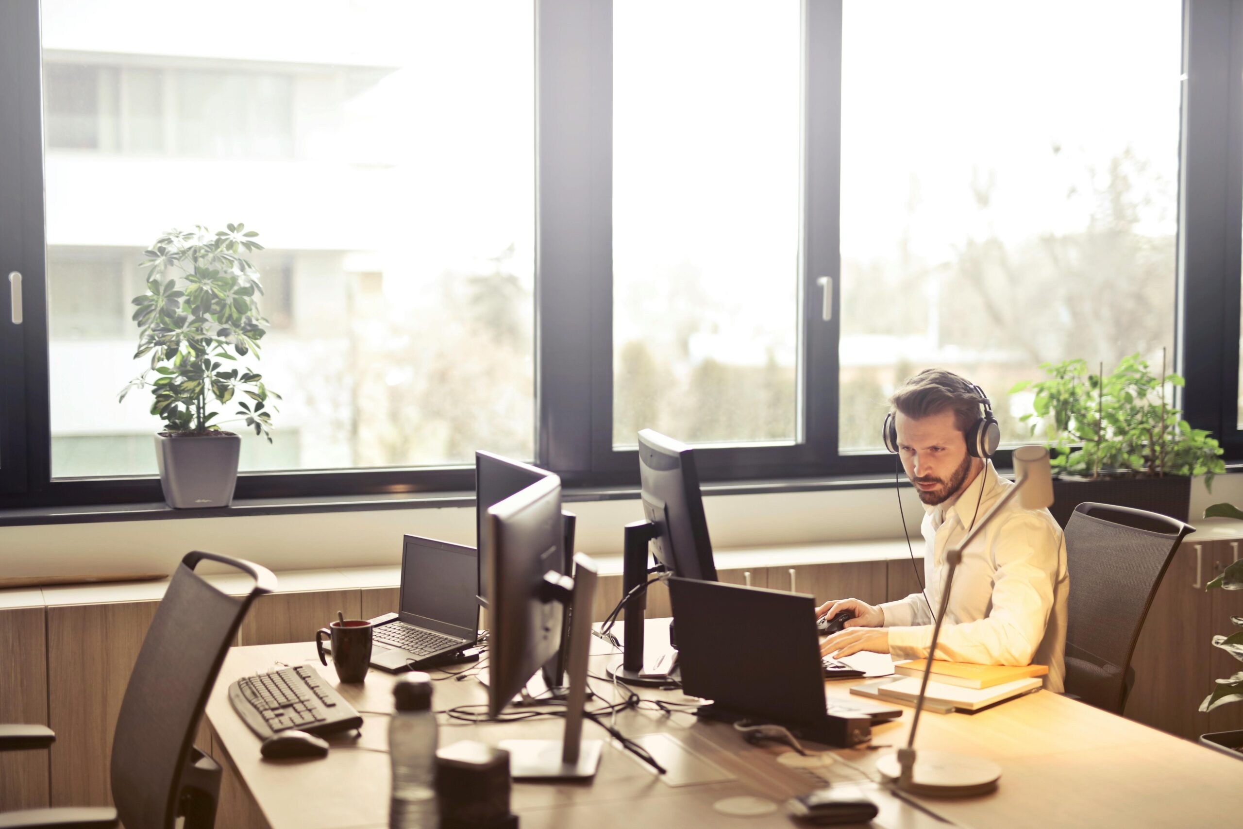 Service Desk Engineer hiring in Bangalore | Purnam Solutions